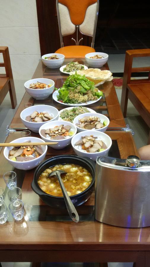 Ngoc Lan Homestay Tam Kỳ Buitenkant foto
